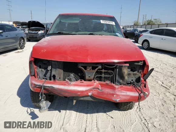 2000 Chevrolet S-10 LS с VIN 1GCCS194XYK160521, выставлен на аукционе Copart как лот 75925974 с пробегом 119 908 миль миль и Списание • Salvage title. История ставок и продаж доступна на DreamBid. Изображение 5.