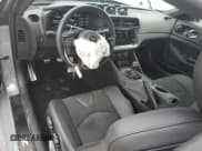 ✅ 2024 Nissan Z Performance • VIN: JN1BZ4BH6RM367342 • Lot: 82334045. Wystawiony na Copart z przebiegiem 7 173 mil. Bezpłatny archiwum sprzedaży aukcyjnych z USA i szczegółowy raport historii pojazdu na DreamBid. Zdjęcie 8.