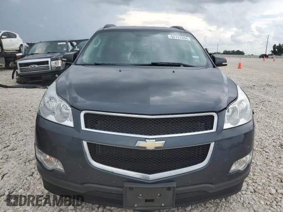 ✅ 2010 Chevrolet Traverse 1LT • VIN: 1GNLRFED4AS111679 • Lot: 62737694. Wystawiony na Copart z przebiegiem 77 157 mil. Bezpłatny archiwum sprzedaży aukcyjnych z USA i szczegółowy raport historii pojazdu na DreamBid. Zdjęcie 5.