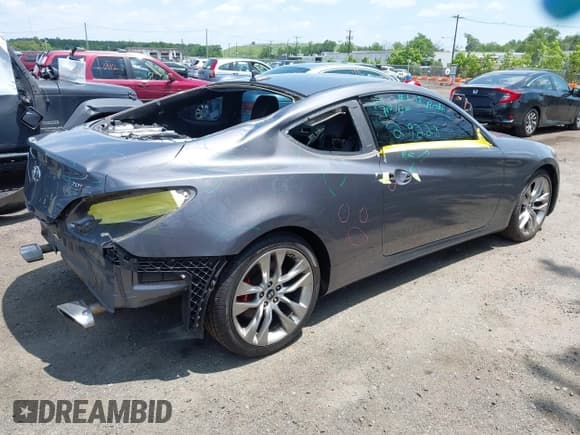 ✅ 2014 Hyundai Genesis Coupe 2.0T • VIN: KMHHT6KD6EU114447 • Lot: 42561898. Wystawiony na IAAI z przebiegiem 101 453 mil. Bezpłatny archiwum sprzedaży aukcyjnych z USA i szczegółowy raport historii pojazdu na DreamBid. Zdjęcie 4.