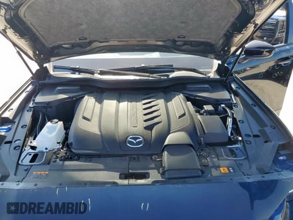 ✅ 2025 Mazda CX-90 Premium Sport • VIN: JM3KKCHD3S1233998 • Lot: 85844635. Wystawiony na Copart z przebiegiem 4 640 mil. Bezpłatny archiwum sprzedaży aukcyjnych z USA i szczegółowy raport historii pojazdu na DreamBid. Zdjęcie 12.