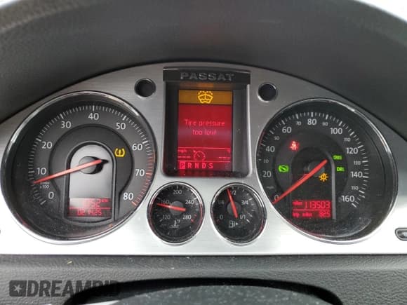 ✅ 2006 Volkswagen Passat 3.6L V6 • VIN: WVWCU73C66P091114 • Lot: 44219445. Listed on Copart with 113,503 mi. Free auction sales archive from the USA and detailed vehicle history report at DreamBid. Image 9.