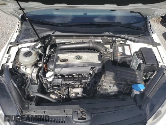 ✅ 2016 Volkswagen Golf GTI S • VIN: 3VWYT7AU6GM002313 • Lot: 66056294. Wystawiony na Copart z przebiegiem 92 187 mil. Bezpłatny archiwum sprzedaży aukcyjnych z USA i szczegółowy raport historii pojazdu na DreamBid. Zdjęcie 11.