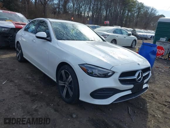 ✅ 2025 Mercedes-Benz C 300 • VIN: W1KAF4HB1SR250139 • Лот: 41627106. Опубликован ранее на IAAI с пробегом 1 178 миль. Бесплатный доступ к архиву аукционных продаж из США и подробный отчёт об истории автомобиля на DreamBid. Изображение 1.