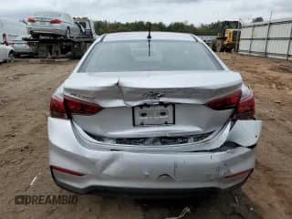 ✅ 2018 Hyundai Accent SEL • VIN: 3KPC24A39JE010378 • Lot: 70599563. Wystawiony na Copart z przebiegiem 57 053 mil. Bezpłatny archiwum sprzedaży aukcyjnych z USA i szczegółowy raport historii pojazdu na DreamBid. Zdjęcie 6.