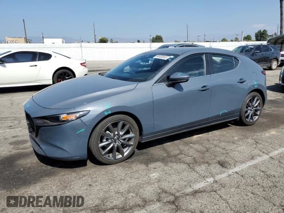 ✅ 2019 Mazda 3 • VIN: JM1BPALM6K1106362 • Lot: 84400045. Listed on Copart with 57,404 mi. Free auction sales archive from the USA and detailed vehicle history report at DreamBid. Image 1.