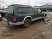 ✅ 1999 Dodge Dakota SLT • VIN: 1B7GG22X4XS309050 • Lot: 82030864. Wystawiony na Copart z przebiegiem 141 396 mil. Bezpłatny archiwum sprzedaży aukcyjnych z USA i szczegółowy raport historii pojazdu na DreamBid. Zdjęcie 3.