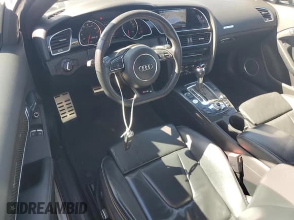 ✅ 2013 Audi RS 5 • VIN: WUAC6AFR1DA900836 • Lot: 90638635. Wystawiony na Copart z przebiegiem 134 509 mil. Bezpłatny archiwum sprzedaży aukcyjnych z USA i szczegółowy raport historii pojazdu na DreamBid. Zdjęcie 8.