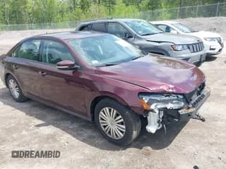 ✅ 2014 Volkswagen Passat S • VIN: 1VWAP7A36EC029426 • Lot: 42271284. Wystawiony na IAAI z przebiegiem 129 767 mil. Bezpłatny archiwum sprzedaży aukcyjnych z USA i szczegółowy raport historii pojazdu na DreamBid. Zdjęcie 1.
