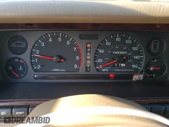 ✅ 1996 Subaru SVX • VIN: JF1CX8658TH100756 • Lot: 45003165. Wystawiony na Copart z przebiegiem 108 392 mil. Bezpłatny archiwum sprzedaży aukcyjnych z USA i szczegółowy raport historii pojazdu na DreamBid. Zdjęcie 9.