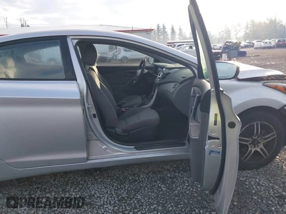 ✅ 2016 Hyundai Elantra SE • VIN: 5NPDH4AE0GH779795 • Lot: 43508009. Listed on IAAI with 156,053 mi. Free auction sales archive from the USA and detailed vehicle history report at DreamBid. Image 5.