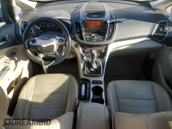 ✅ 2013 Ford C-Max SEL • VIN: 1FADP5CU7DL553179 • Lot: 76288614. Wystawiony na Copart z przebiegiem 213 101 mil. Bezpłatny archiwum sprzedaży aukcyjnych z USA i szczegółowy raport historii pojazdu na DreamBid. Zdjęcie 8.