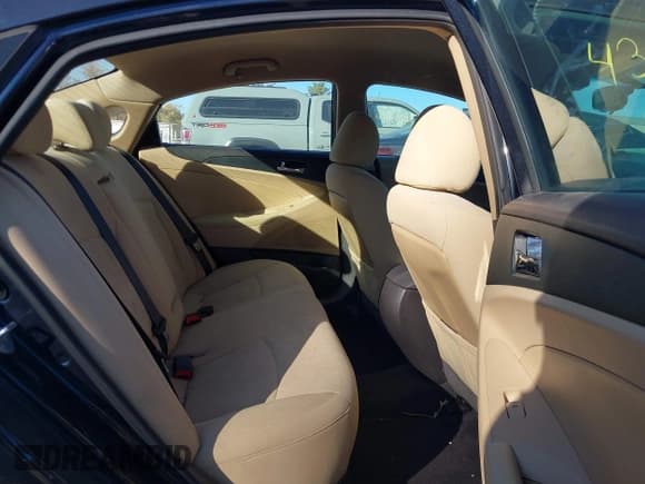 ✅ 2013 Hyundai Sonata GLS • VIN: 5NPEB4ACXDH741250 • Лот: 43648995. Опубликован ранее на IAAI с пробегом 11 668 миль. Бесплатный доступ к архиву аукционных продаж из США и подробный отчёт об истории автомобиля на DreamBid. Изображение 8.