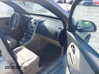 ✅ 2006 Chevrolet Equinox LS • VIN: 2CNDL13F166005458 • Лот: 41964418. Опубликован ранее на IAAI с пробегом 194 783 миль. Бесплатный доступ к архиву аукционных продаж из США и подробный отчёт об истории автомобиля на DreamBid. Изображение 5.