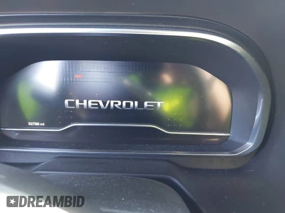 ✅ 2022 Chevrolet Suburban Premier • VIN: 1GNSKFKD1NR223325 • Lot: 40848831. Wystawiony na IAAI z przebiegiem 52 798 mil. Bezpłatny archiwum sprzedaży aukcyjnych z USA i szczegółowy raport historii pojazdu na DreamBid. Zdjęcie 7.