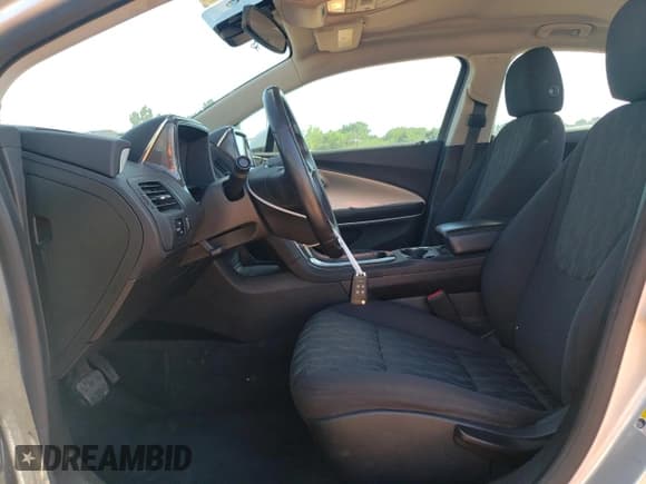 ✅ 2014 Chevrolet Volt • VIN: 1G1RC6E47EU126331 • Lot: 55901474. Wystawiony na Copart z przebiegiem 117 821 mil. Bezpłatny archiwum sprzedaży aukcyjnych z USA i szczegółowy raport historii pojazdu na DreamBid. Zdjęcie 7.