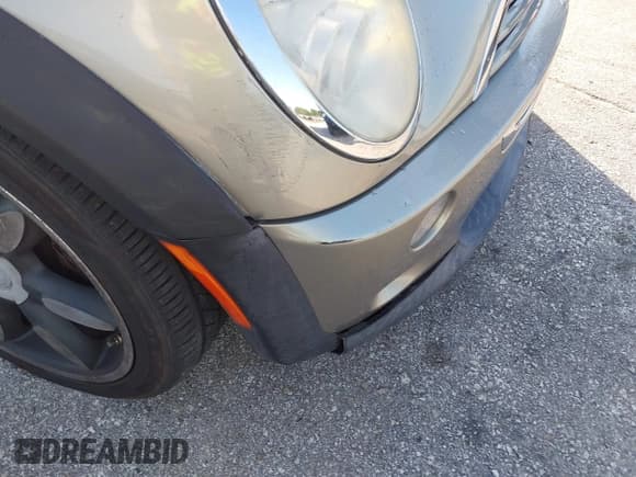 ✅ 2008 MINI Convertible S • VIN: WMWRH33568TL96239 • Lot: 43846895. Listed on IAAI with 99,883 mi. Free auction sales archive from the USA and detailed vehicle history report at DreamBid. Image 13.