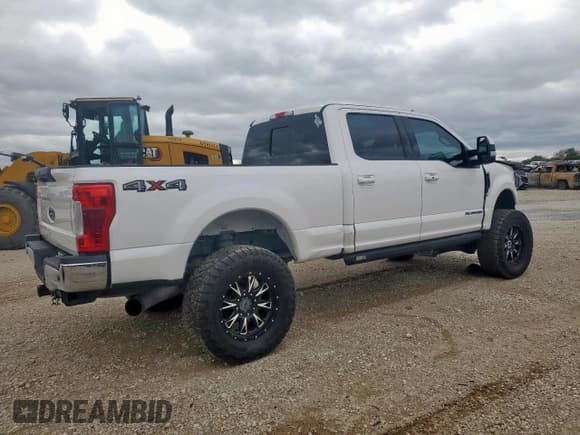 ✅ 2019 Ford F-250 XL • VIN: 1FT7W2BT0KEC31020 • Lot: 89562455. Listed on Copart with 164,542 mi. Free auction sales archive from the USA and detailed vehicle history report at DreamBid. Image 3.