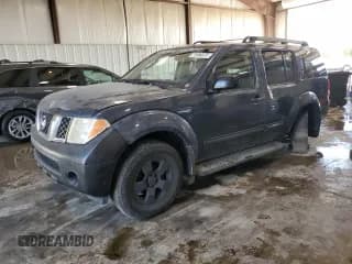 ✅ 2005 Nissan Pathfinder SE • VIN: 5N1AR18W25C721110 • Lot: 71594575. Wystawiony na Copart z przebiegiem Nie podano. Bezpłatny archiwum sprzedaży aukcyjnych z USA i szczegółowy raport historii pojazdu na DreamBid. Zdjęcie 1.