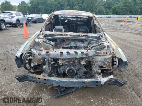 ✅ 2014 Dodge Challenger SRT-8 • VIN: 2C3CDYCJ7EH256017 • Lot: 65387625. Wystawiony na Copart z przebiegiem Nie podano. Bezpłatny archiwum sprzedaży aukcyjnych z USA i szczegółowy raport historii pojazdu na DreamBid. Zdjęcie 5.