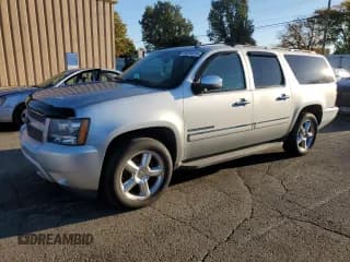 ✅ 2013 Chevrolet Suburban LTZ • VIN: 1GNSKKE71DR202701 • Lot: 86694915. Wystawiony na Copart z przebiegiem 257 156 mil. Bezpłatny archiwum sprzedaży aukcyjnych z USA i szczegółowy raport historii pojazdu na DreamBid. Zdjęcie 1.