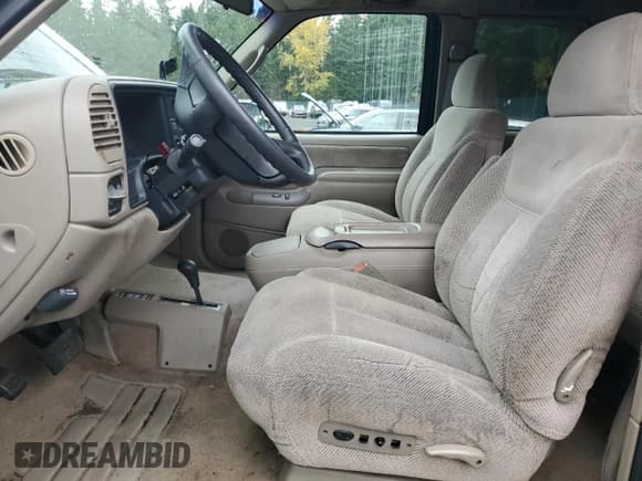 ✅ 1997 Chevrolet Silverado 1500 • VIN: 2GCEK19R8V1210445 • Лот: 91838485. Опубликован ранее на Copart с пробегом 75 858 миль. Бесплатный доступ к архиву аукционных продаж из США и подробный отчёт об истории автомобиля на DreamBid. Изображение 7.