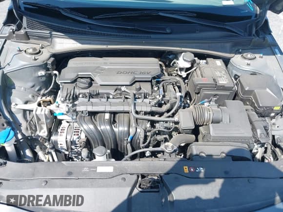 ✅ 2025 Hyundai Elantra SEL Sport • VIN: KMHLM4DG7SU020513 • Lot: 43218775. Listed on IAAI with 5,390 mi. Free auction sales archive from the USA and detailed vehicle history report at DreamBid. Image 10.