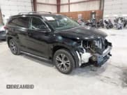 ✅ 2019 Toyota Highlander LE • VIN: 5TDBZRFH9KS939129 • Lot: 42474679. Wystawiony na IAAI z przebiegiem 49 532 mil. Bezpłatny archiwum sprzedaży aukcyjnych z USA i szczegółowy raport historii pojazdu na DreamBid. Zdjęcie 1.