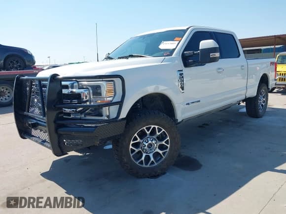 ✅ 2022 Ford F-250 XL • VIN: 1FT7W2BT2NEE37234 • Lot: 43157665. Wystawiony na IAAI z przebiegiem 78 172 mil. Bezpłatny archiwum sprzedaży aukcyjnych z USA i szczegółowy raport historii pojazdu na DreamBid. Zdjęcie 18.