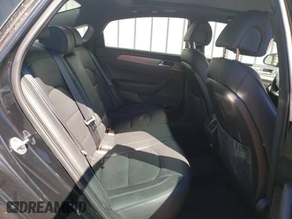 ✅ 2017 Hyundai Sonata Sport • VIN: 5NPE34AB4HH525226 • Лот: 64233132. Опубликован ранее на Copart с пробегом 37 502 миль. Бесплатный доступ к архиву аукционных продаж из США и подробный отчёт об истории автомобиля на DreamBid. Изображение 6.