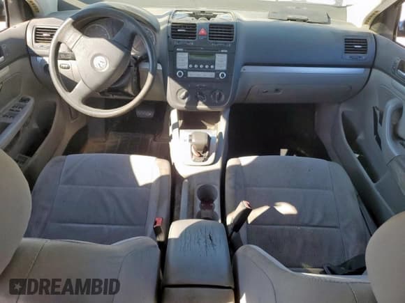 ✅ 2008 Volkswagen Jetta S • VIN: 3VWJM71K88M153314 • Lot: 83803115. Listed on Copart with 242,056 mi. Free auction sales archive from the USA and detailed vehicle history report at DreamBid. Image 8.