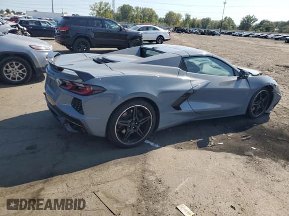 ✅ 2024 Chevrolet Corvette 2LT • VIN: 1G1YB3D4XR5107724 • Лот: 80686075. Опубликован ранее на Copart с пробегом 8 025 миль. Бесплатный доступ к архиву аукционных продаж из США и подробный отчёт об истории автомобиля на DreamBid. Изображение 3.