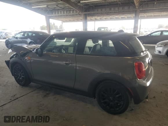 ✅ 2017 MINI Hardtop Cooper • VIN: WMWXP5C56H3B77810 • Lot: 81140575. Listed on Copart with Not provided. Free auction sales archive from the USA and detailed vehicle history report at DreamBid. Image 2.
