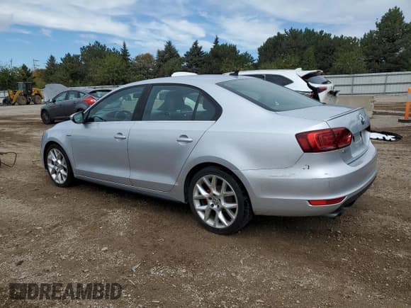 ✅ 2014 Volkswagen Jetta GLI • VIN: 3VW5T7AJ2EM326204 • Lot: 85565075. Listed on Copart with 41,851 mi. Free auction sales archive from the USA and detailed vehicle history report at DreamBid. Image 2.