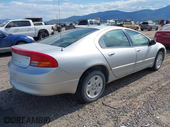 2003 Dodge Intrepid z VIN 2B3HD46R13H504983, wystawiony jako IAAI lot #42922296 z przebiegiem 173 557 mil mil oraz . Historia ofert i sprzedaży dostępna na DreamBid. Obrazek 4.