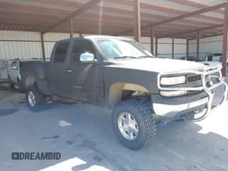 ✅ 2000 Chevrolet Silverado 1500 LS • VIN: 2GCEC19T3Y1344874 • Lot: 43305789. Wystawiony na IAAI z przebiegiem 192 097 mil. Bezpłatny archiwum sprzedaży aukcyjnych z USA i szczegółowy raport historii pojazdu na DreamBid. Zdjęcie 1.