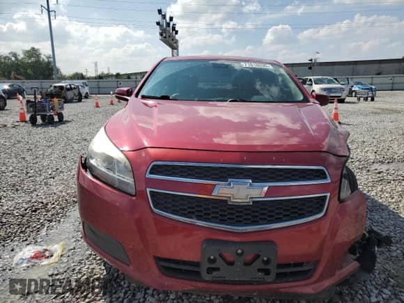 2013 Chevrolet Malibu Eco z VIN 1G11D5RR5DF121531, wystawiony jako Copart lot #71818035 z przebiegiem 182 346 mil mil oraz Szkoda całkowita • Salvage title. Historia ofert i sprzedaży dostępna na DreamBid. Obrazek 5.