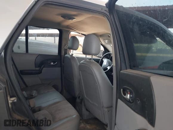 ✅ 2005 Saturn VUE • VIN: 5GZCZ63475S807307 • Lot: 42466571. Wystawiony na IAAI z przebiegiem Nie podano. Bezpłatny archiwum sprzedaży aukcyjnych z USA i szczegółowy raport historii pojazdu na DreamBid. Zdjęcie 8.