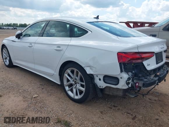 ✅ 2024 Audi A5 Sportback S line Premium Plus • VIN: WAUFACF59RA093407 • Лот: 42842020. Опубликован ранее на IAAI с пробегом 19 513 миль. Бесплатный доступ к архиву аукционных продаж из США и подробный отчёт об истории автомобиля на DreamBid. Изображение 3.