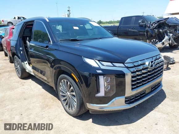 ✅ 2024 Hyundai Palisade Calligraphy • VIN: KM8R7DGEXRU688909 • Lot: 42822440. Listed on IAAI with 36,002 mi. Free auction sales archive from the USA and detailed vehicle history report at DreamBid. Image 1.