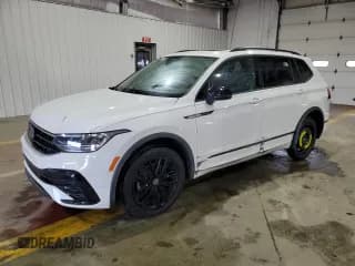 ✅ 2022 Volkswagen Tiguan SE R-Line Black • VIN: 3VV8B7AX4NM044851 • Lot: 87260265. Wystawiony na Copart z przebiegiem 36 618 mil. Bezpłatny archiwum sprzedaży aukcyjnych z USA i szczegółowy raport historii pojazdu na DreamBid. Zdjęcie 1.