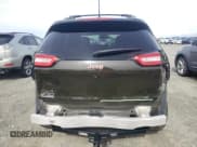 ✅ 2017 Jeep Cherokee 75th Anniversary Edition • VIN: 1C4PJMCS6HW530000 • Лот: 45368725. Опубликован ранее на Copart с пробегом 137 423 миль. Бесплатный доступ к архиву аукционных продаж из США и подробный отчёт об истории автомобиля на DreamBid. Изображение 6.