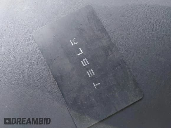 ✅ 2021 Tesla Model Y Standard Range • VIN: 5YJYGDED0MF103010 • Lot: 43613955. Wystawiony na IAAI z przebiegiem 29 356 mil. Bezpłatny archiwum sprzedaży aukcyjnych z USA i szczegółowy raport historii pojazdu na DreamBid. Zdjęcie 11.