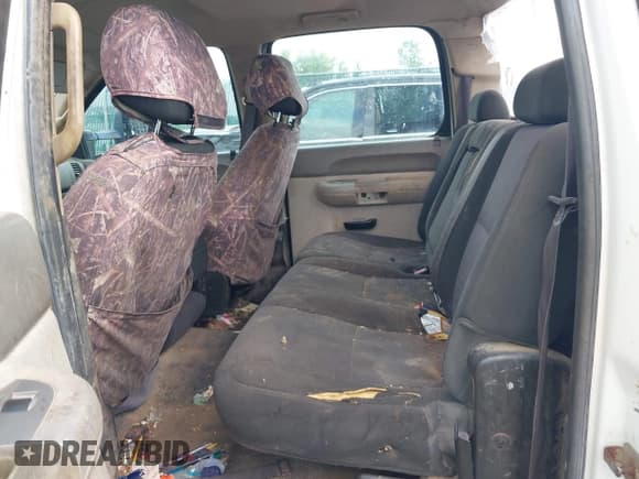 ✅ 2014 Chevrolet Silverado 2500HD Work Truck • VIN: 1GC1KVCG3EF179806 • Lot: 42708415. Listed on IAAI with 249,255 mi. Free auction sales archive from the USA and detailed vehicle history report at DreamBid. Image 8.