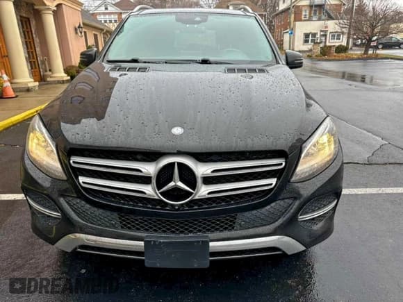 ✅ 2017 Mercedes-Benz GLE 350 • VIN: 4JGDA5HB0HA879695 • Lot: 94411055. Wystawiony na Copart z przebiegiem 113 426 mil. Bezpłatny archiwum sprzedaży aukcyjnych z USA i szczegółowy raport historii pojazdu na DreamBid. Zdjęcie 5.