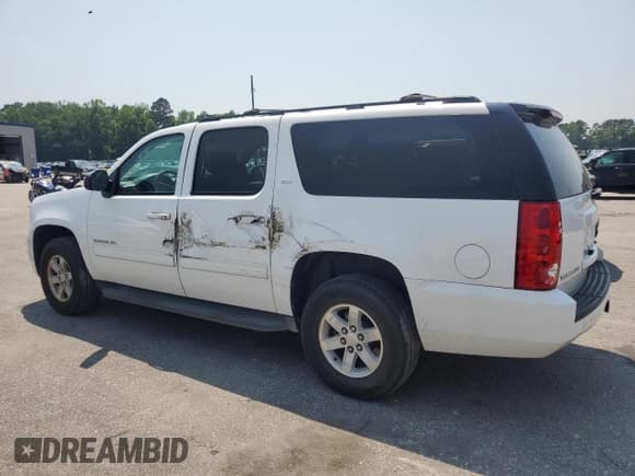 ✅ 2014 GMC Yukon XL SLT • VIN: 1GKS1KE04ER224261 • Lot: 62372575. Listed on Copart with 213,499 mi. Free auction sales archive from the USA and detailed vehicle history report at DreamBid. Image 2.