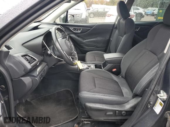 ✅ 2021 Subaru Forester Premium • VIN: JF2SKAFC7MH432927 • Lot: 90707245. Wystawiony na Copart z przebiegiem 33 063 mil. Bezpłatny archiwum sprzedaży aukcyjnych z USA i szczegółowy raport historii pojazdu na DreamBid. Zdjęcie 7.