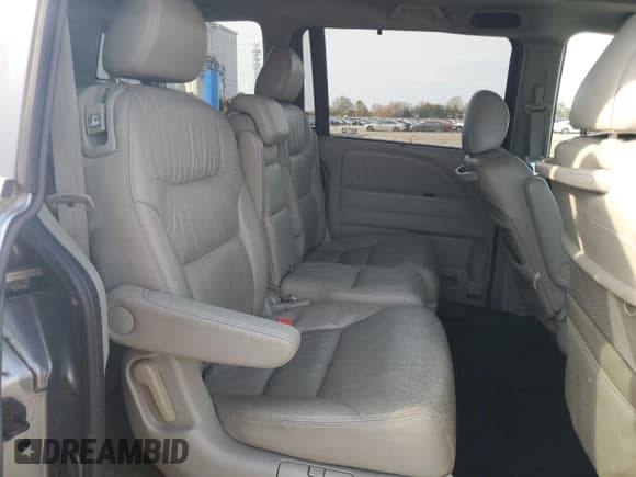 ✅ 2007 Honda Odyssey EX-L • VIN: 5FNRL38797B011513 • Lot: 92070585. Listed on Copart with 202,191 mi. Free auction sales archive from the USA and detailed vehicle history report at DreamBid. Image 11.