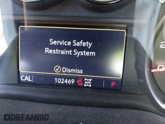 ✅ 2019 Chevrolet Silverado 1500 LT Trail Boss • VIN: 1GCPYFED1KZ366585 • Lot: 42853574. Wystawiony na IAAI z przebiegiem 102 469 mil. Bezpłatny archiwum sprzedaży aukcyjnych z USA i szczegółowy raport historii pojazdu na DreamBid. Zdjęcie 16.