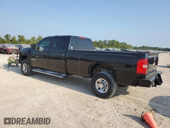 ✅ 2007 Chevrolet Silverado 2500HD 1LT • VIN: 1GCHC23K97F505383 • Лот: 66932124. Опубликован ранее на Copart с пробегом 364 969 миль. Бесплатный доступ к архиву аукционных продаж из США и подробный отчёт об истории автомобиля на DreamBid. Изображение 2.